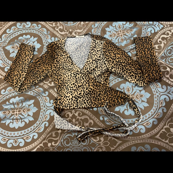 Leopard blouse - Picture 3 of 6